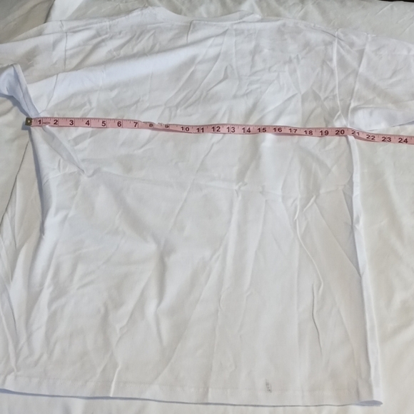 Yazbek brand super cute unisex t shirt - Picture 8 of 8